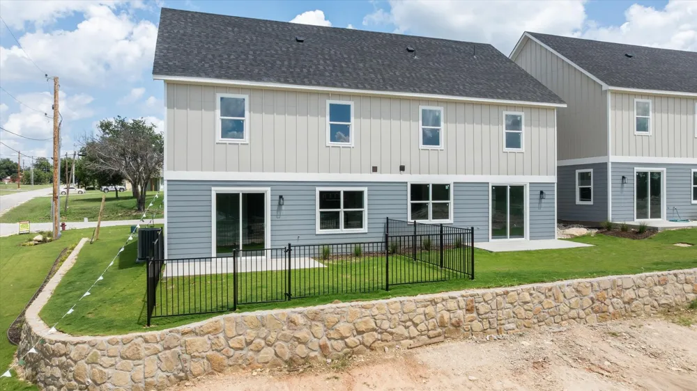 720 Sycamore Street Hico, TX 76457