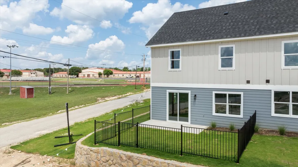 720 Sycamore Street Hico, TX 76457