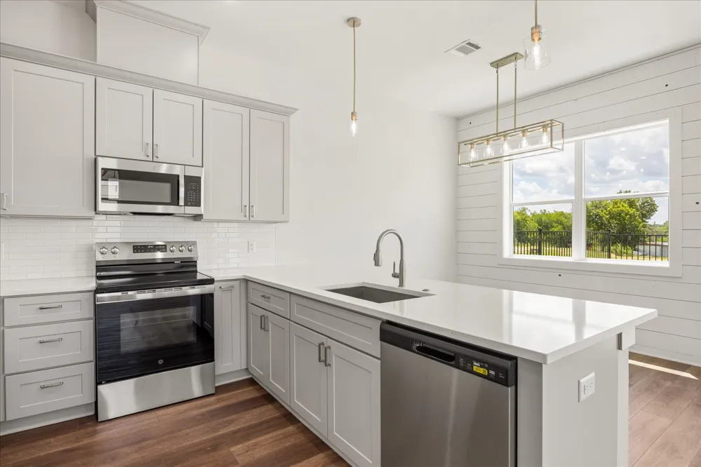720 Sycamore Street Hico, TX 76457