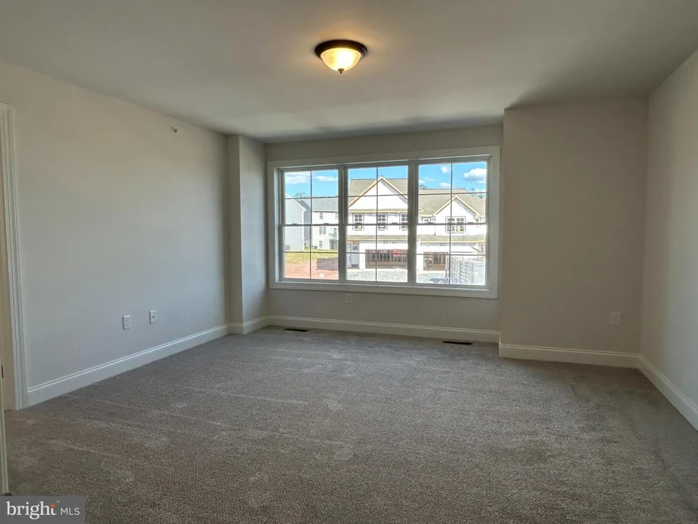 132 MAGNOLIA DRIVE Middletown, PA 17057