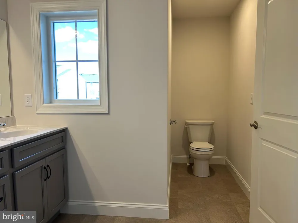 132 MAGNOLIA DRIVE Middletown, PA 17057