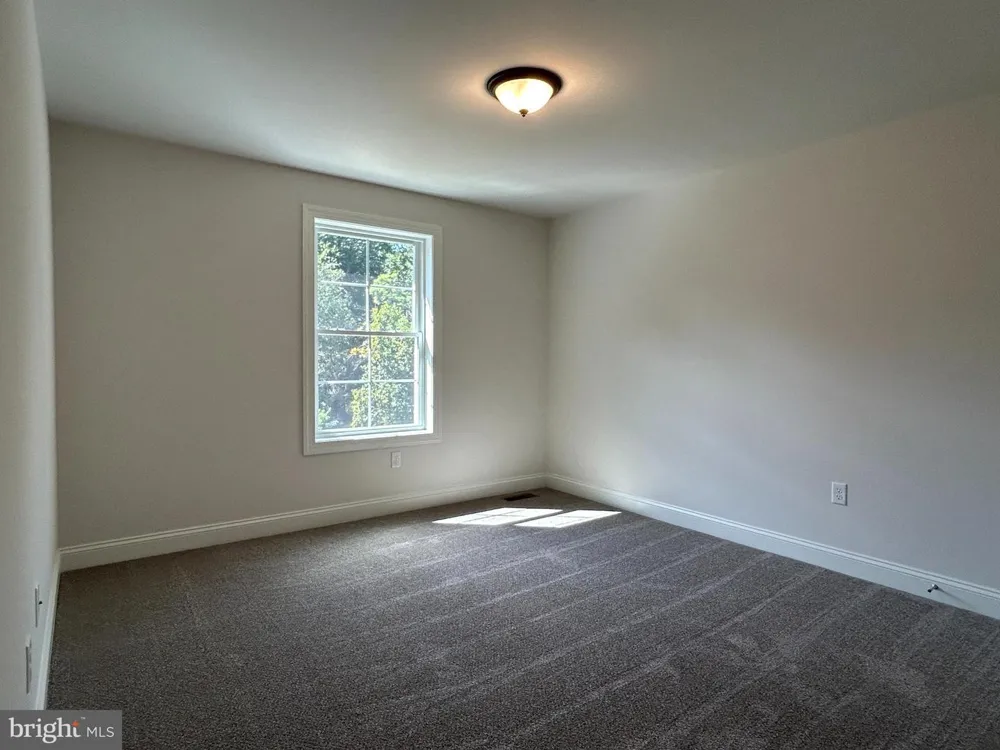 132 MAGNOLIA DRIVE Middletown, PA 17057
