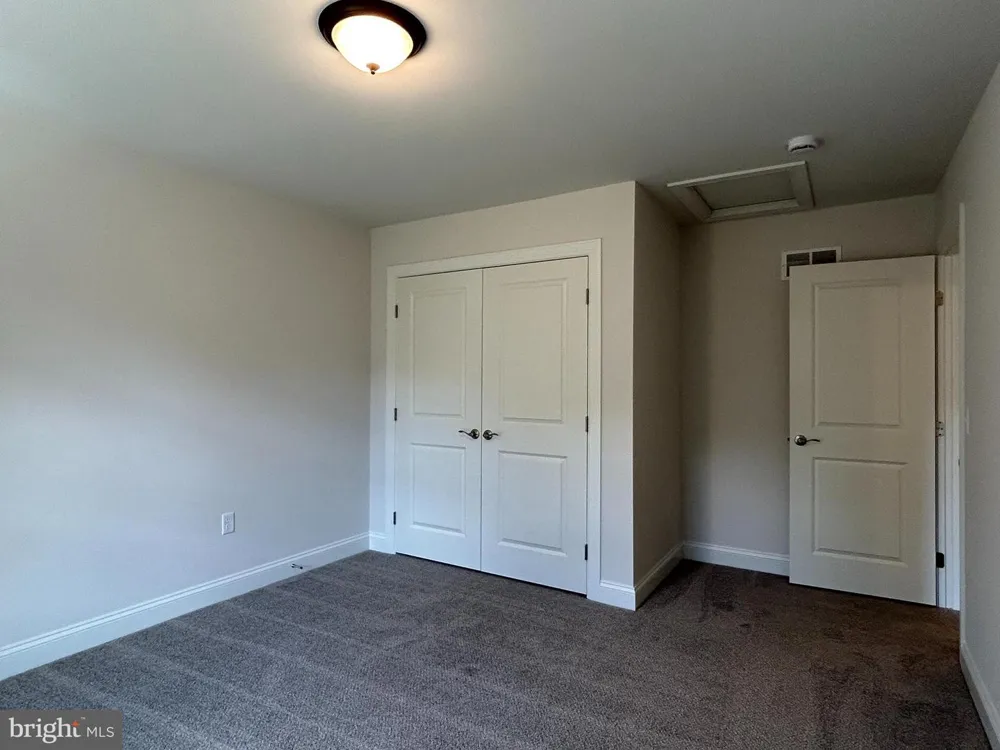 132 MAGNOLIA DRIVE Middletown, PA 17057