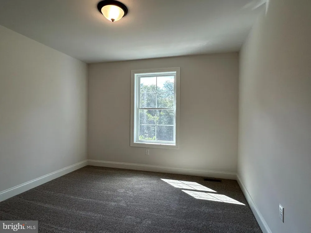 132 MAGNOLIA DRIVE Middletown, PA 17057
