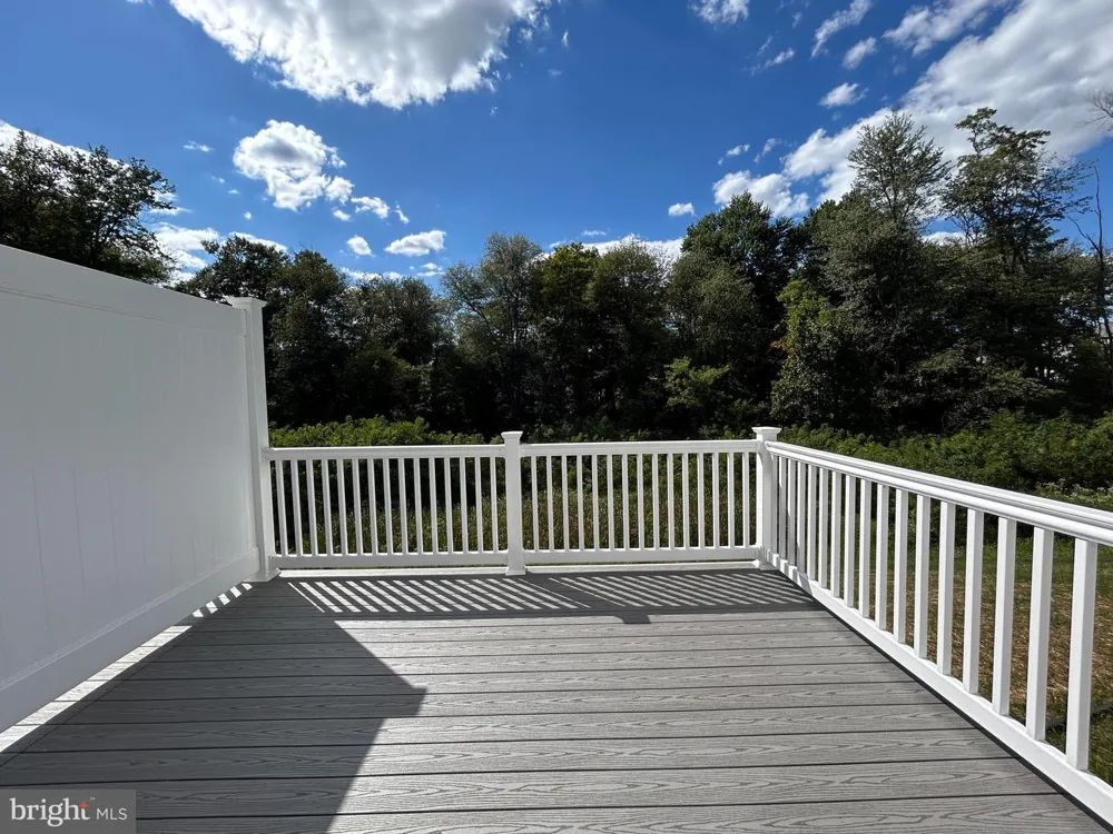 132 MAGNOLIA DRIVE Middletown, PA 17057