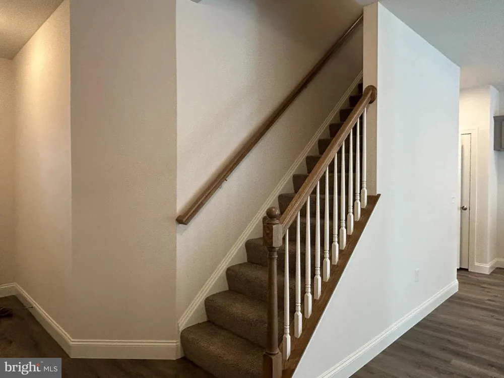 132 MAGNOLIA DRIVE Middletown, PA 17057