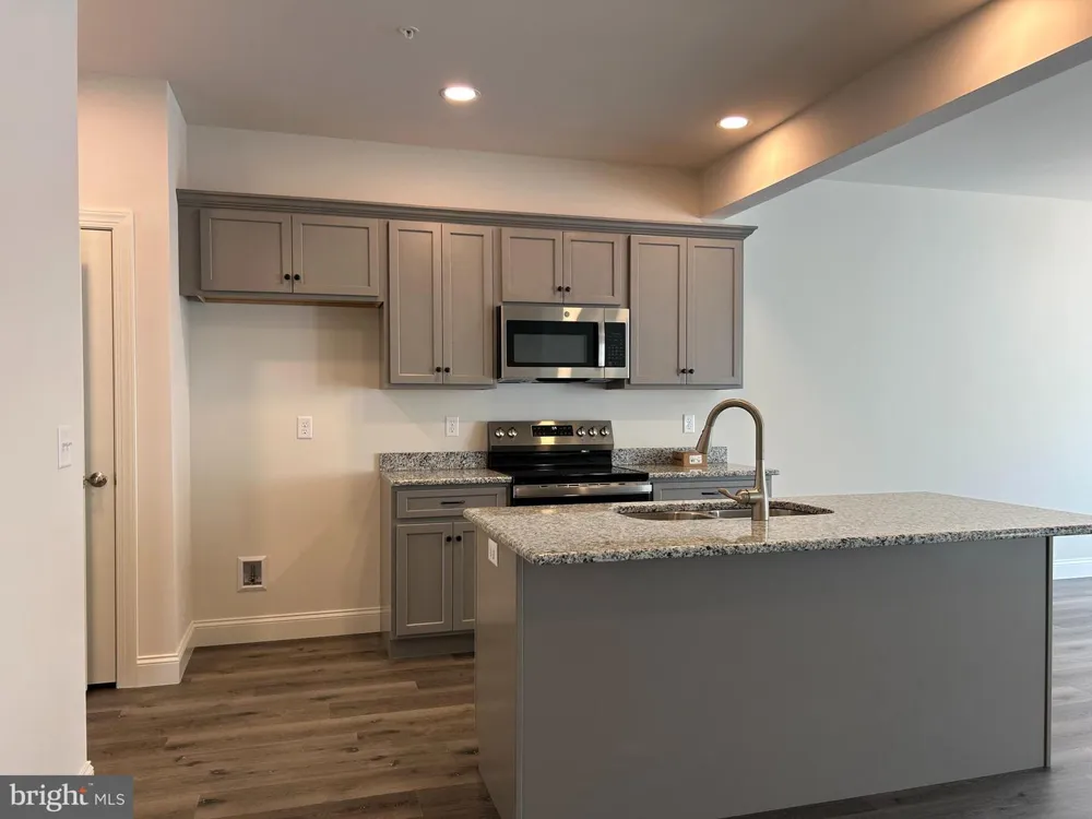 132 MAGNOLIA DRIVE Middletown, PA 17057