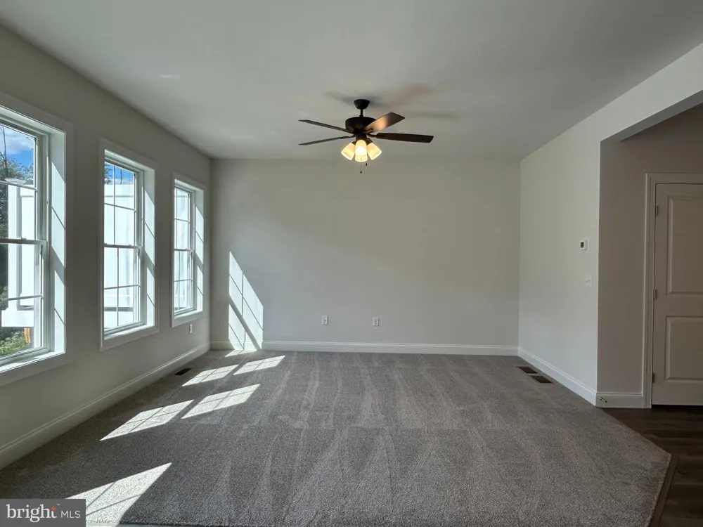 132 MAGNOLIA DRIVE Middletown, PA 17057