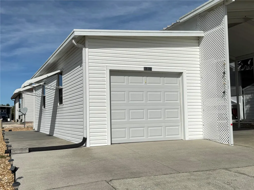 35103 JADE DRIVE Zephyrhills, FL 33541