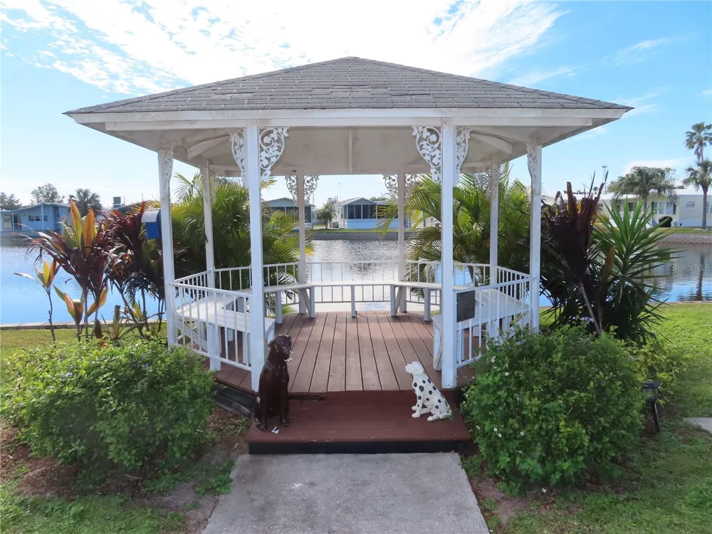 35103 JADE DRIVE Zephyrhills, FL 33541