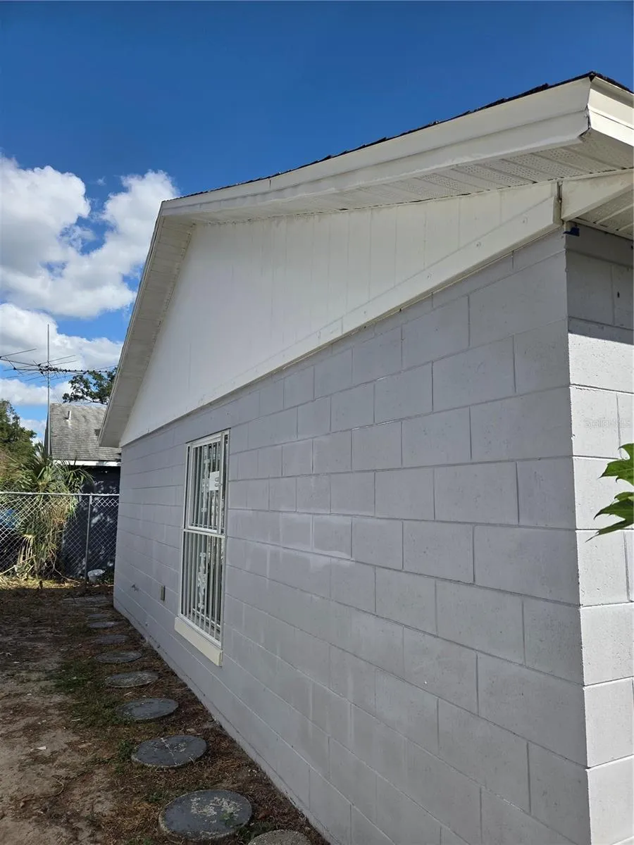 1033 HAMLET DRIVE Maitland, FL 32751