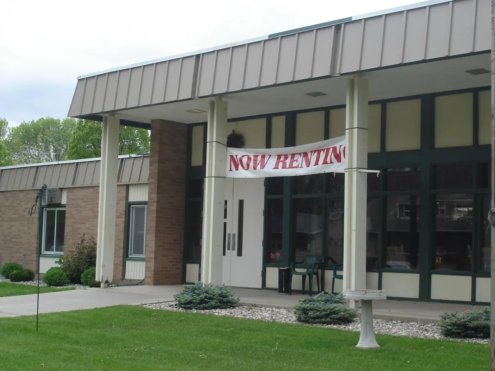 200 S 4th Street ##1 Marshall, MN 56258