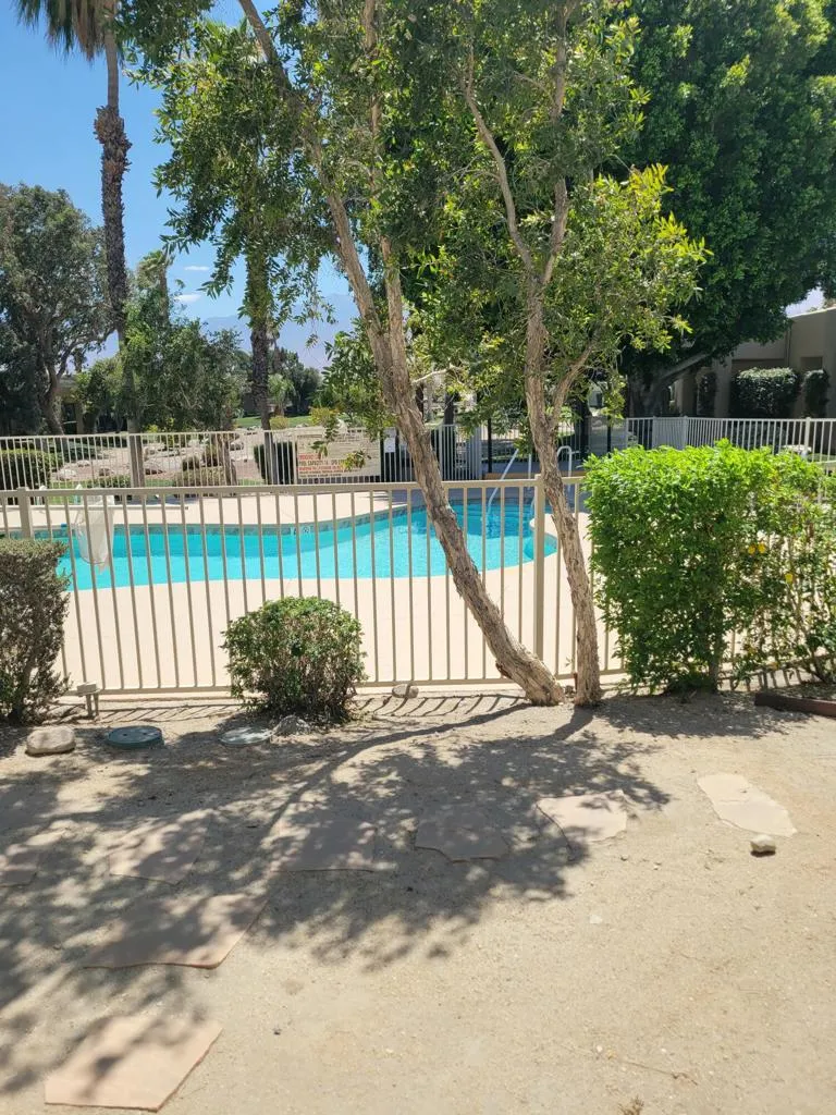 67207 Chimayo Drive Cathedral City, CA 92234