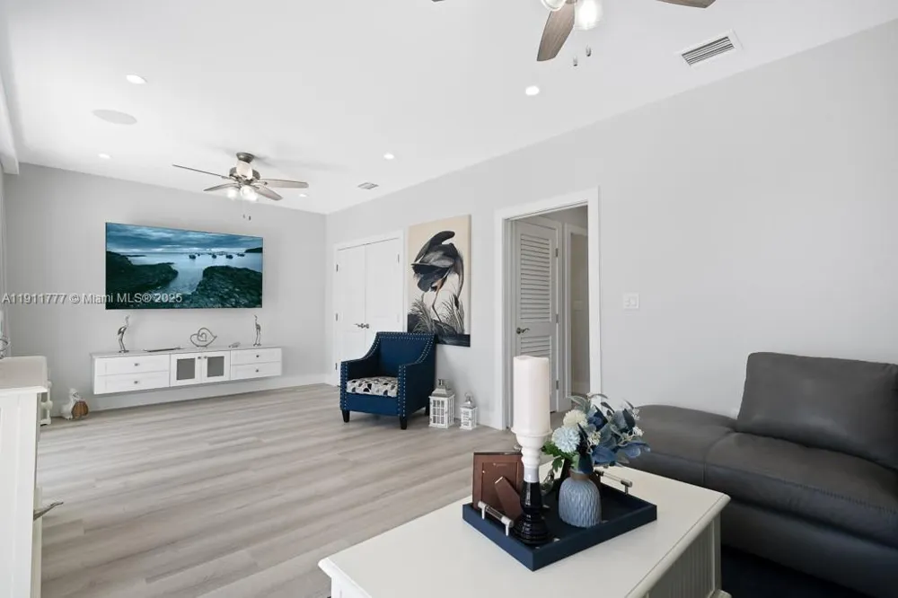 112 Avenue D #1 Marathon, FL 33050