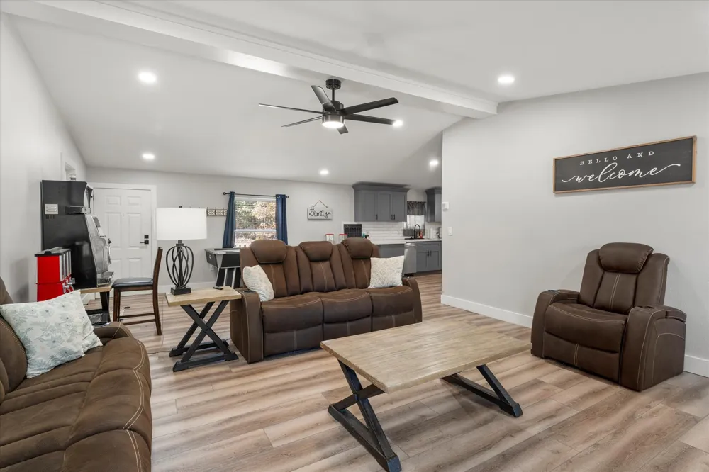 170 PR 52423 Leesburg, TX 75451