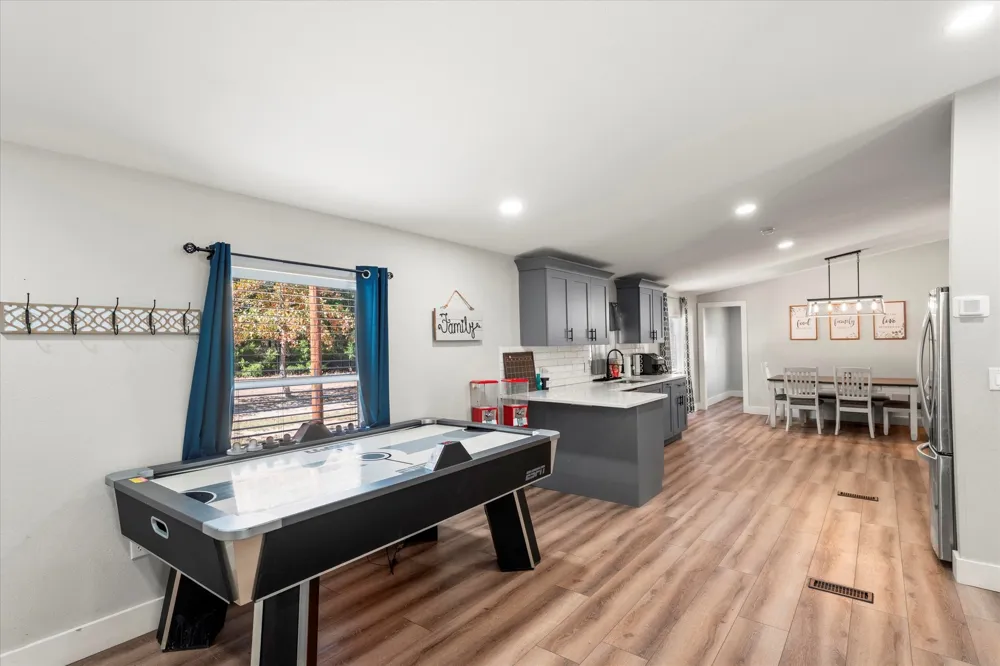 170 PR 52423 Leesburg, TX 75451