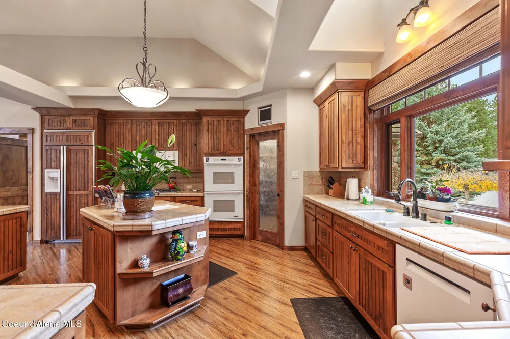 2240 E WOODSTONE DRIVE Hayden, ID 83835