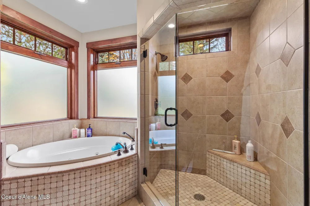 2240 E WOODSTONE DRIVE Hayden, ID 83835