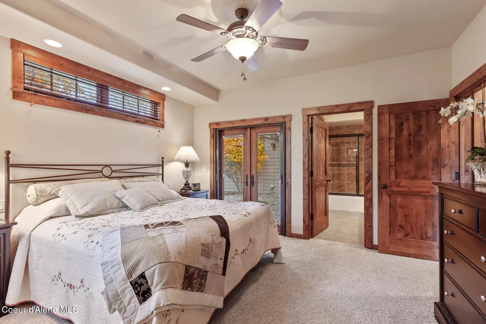 2240 E WOODSTONE DRIVE Hayden, ID 83835