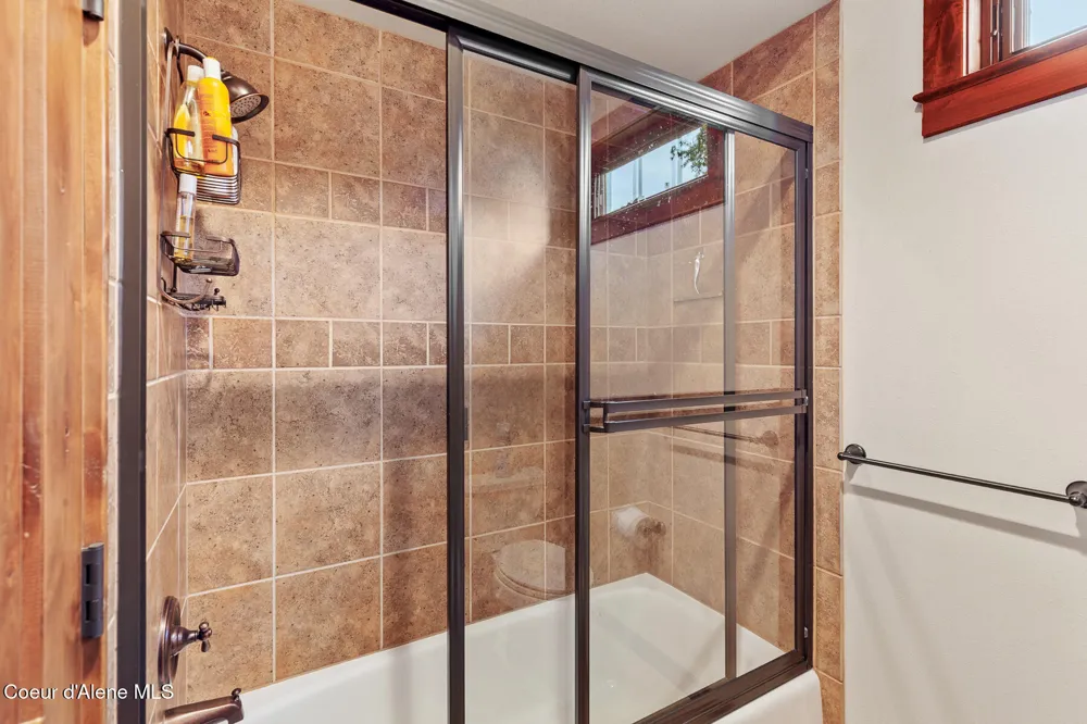 2240 E WOODSTONE DRIVE Hayden, ID 83835