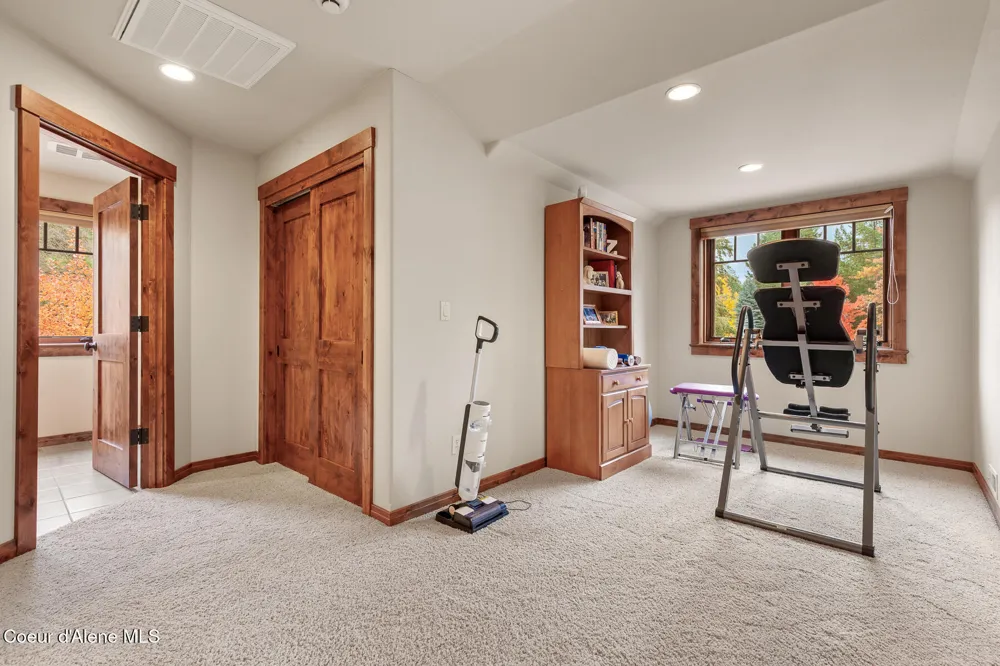 2240 E WOODSTONE DRIVE Hayden, ID 83835