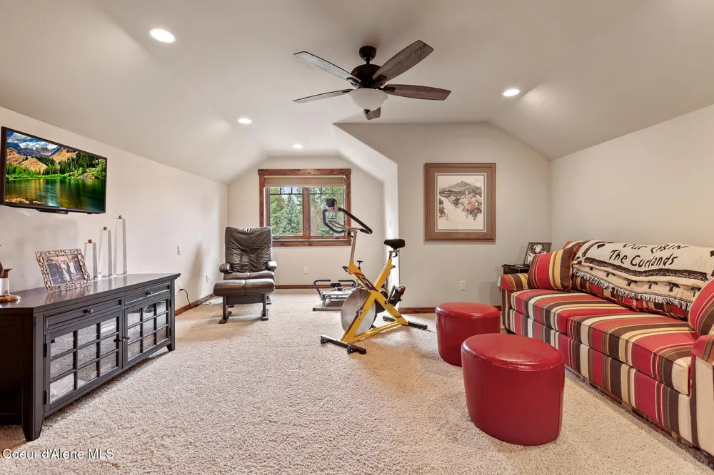 2240 E WOODSTONE DRIVE Hayden, ID 83835
