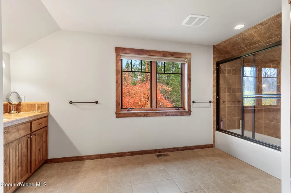 2240 E WOODSTONE DRIVE Hayden, ID 83835