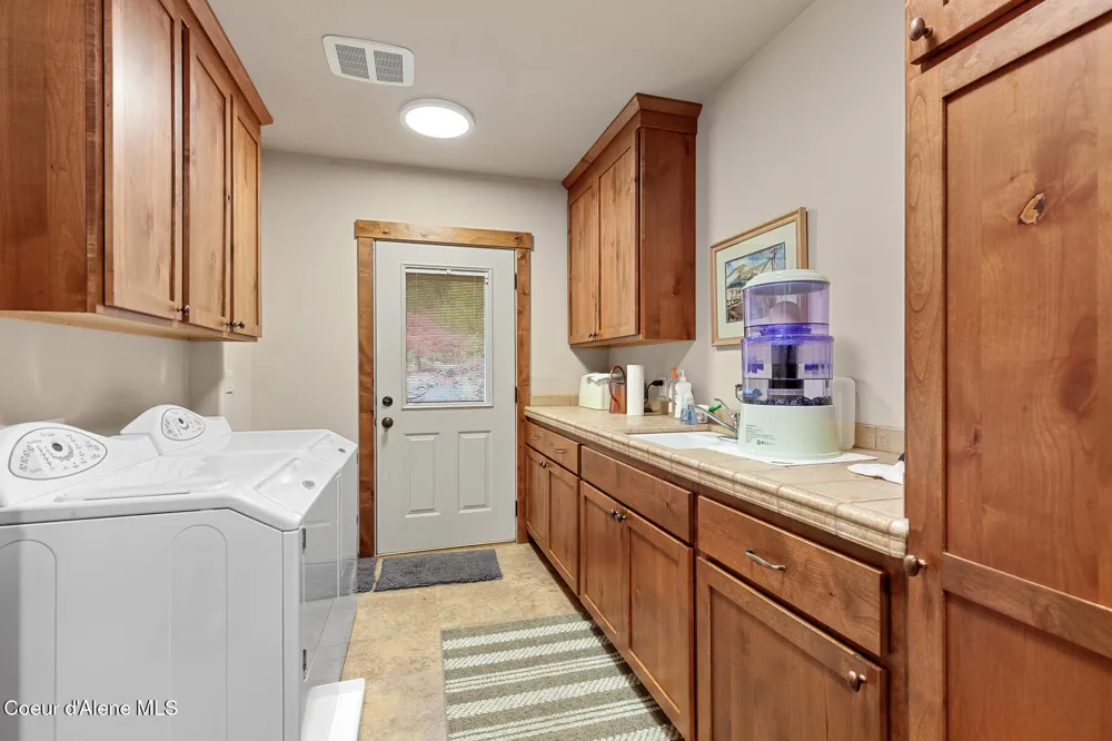 2240 E WOODSTONE DRIVE Hayden, ID 83835