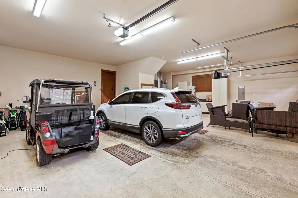 2240 E WOODSTONE DRIVE Hayden, ID 83835