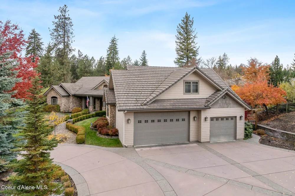 2240 E WOODSTONE DRIVE Hayden, ID 83835