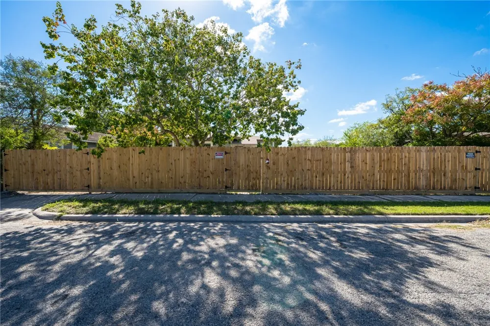 3609 Wright Street Corpus Christi, TX 78405