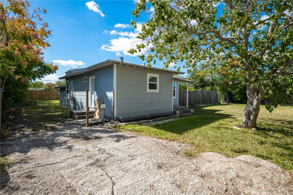 3609 Wright Street Corpus Christi, TX 78405