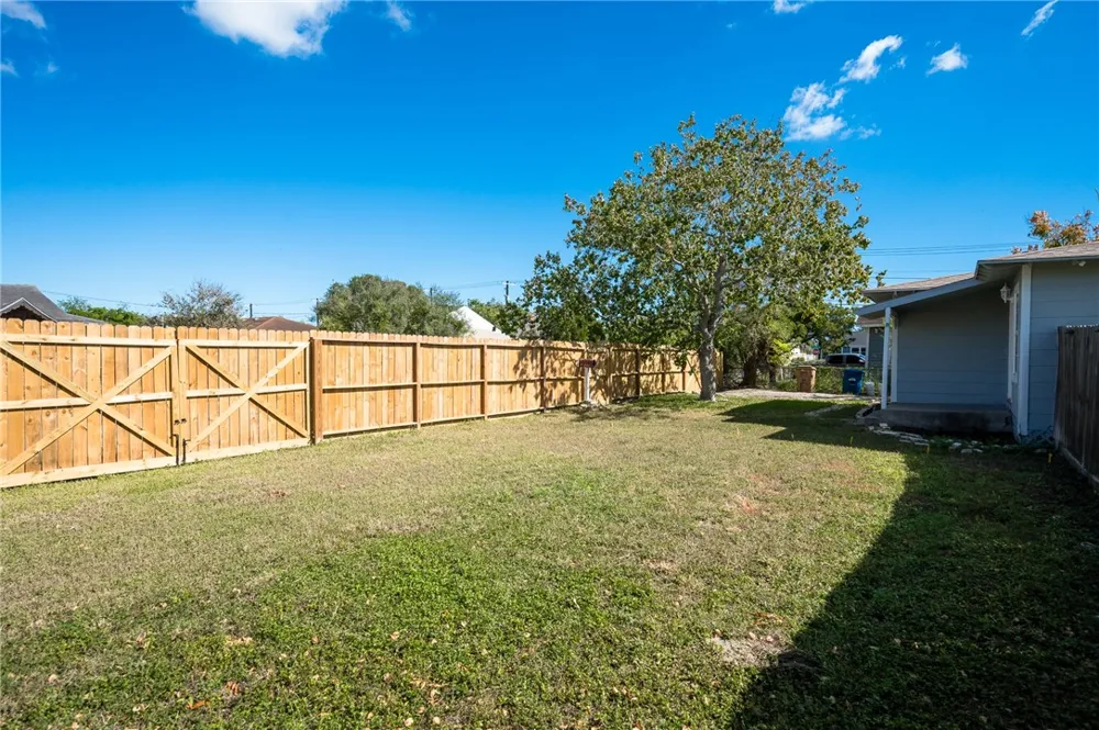 3609 Wright Street Corpus Christi, TX 78405