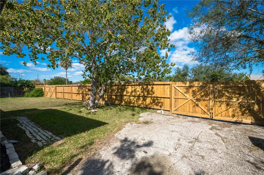 3609 Wright Street Corpus Christi, TX 78405