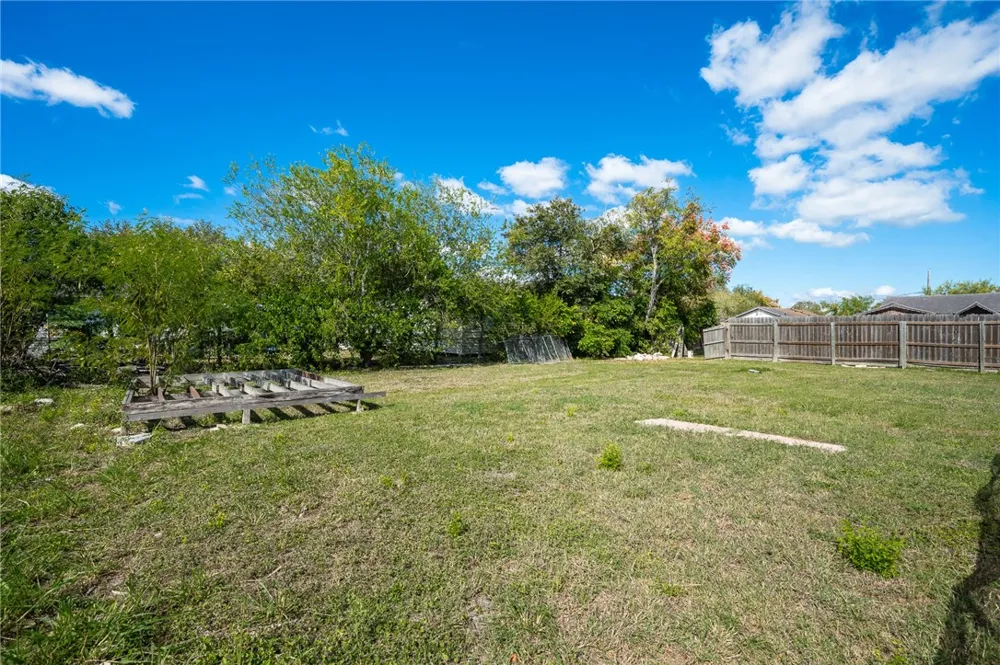 3609 Wright Street Corpus Christi, TX 78405