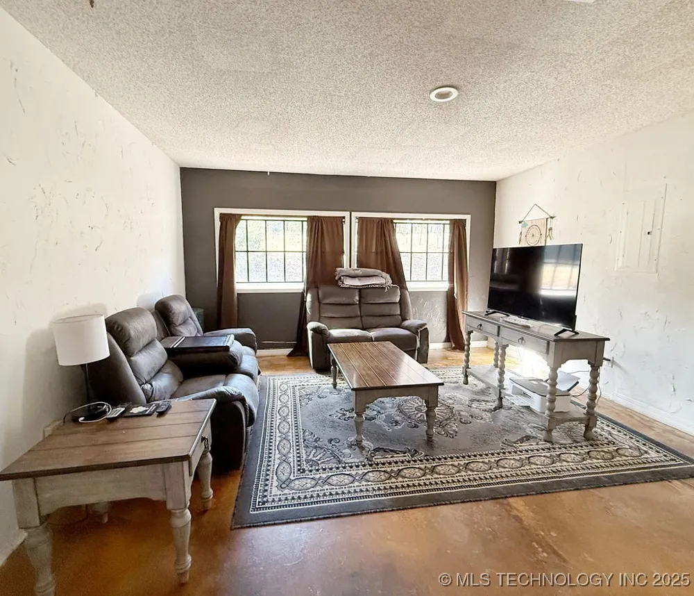 45143 US Hwy 59 Heavener, OK 74937