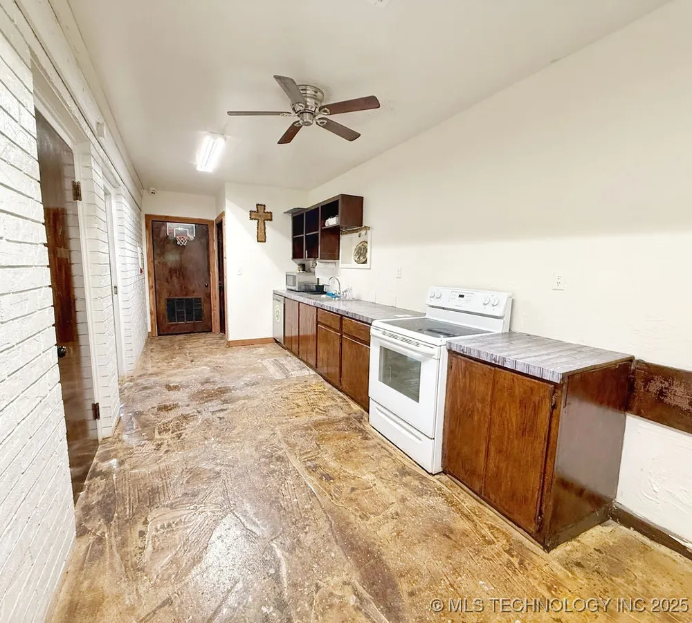 45143 US Hwy 59 Heavener, OK 74937