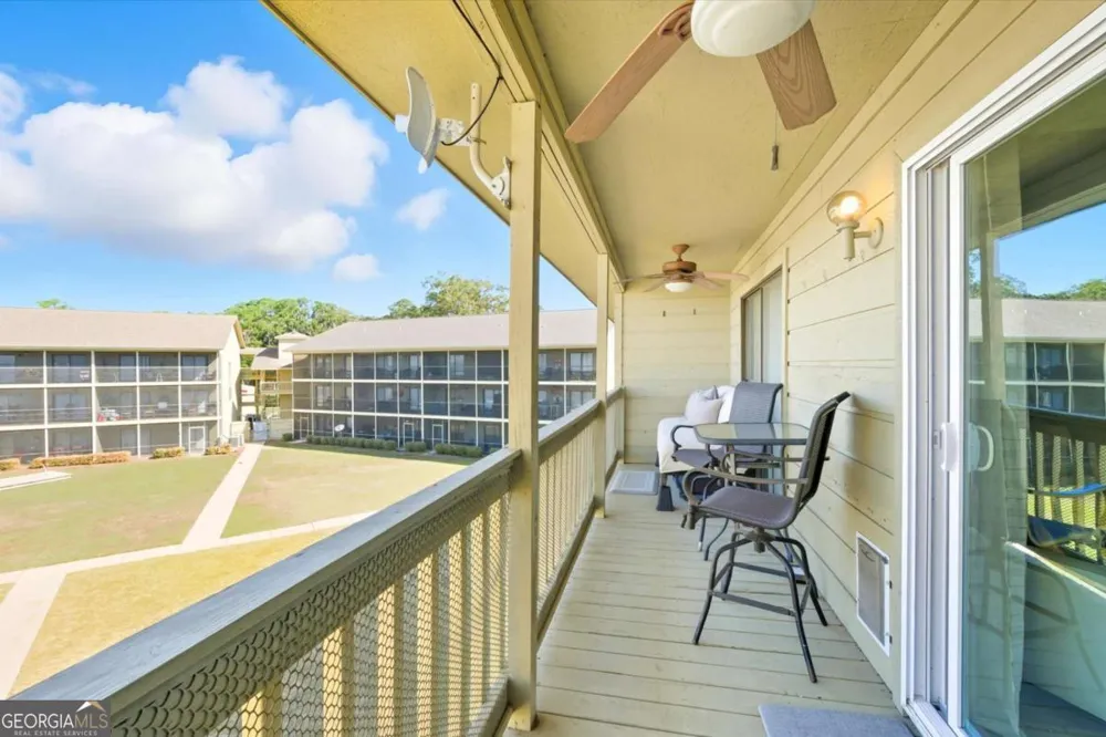 207 Azalea RD Midway, GA 31320