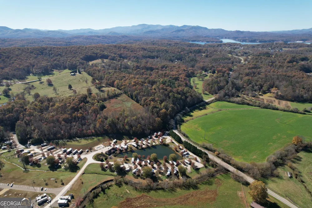 20 Mountain Meadows CIR Morganton, GA 30560