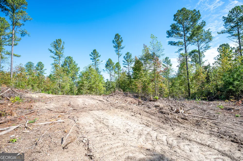 3809 HWY 140 NE Rydal, GA 30171
