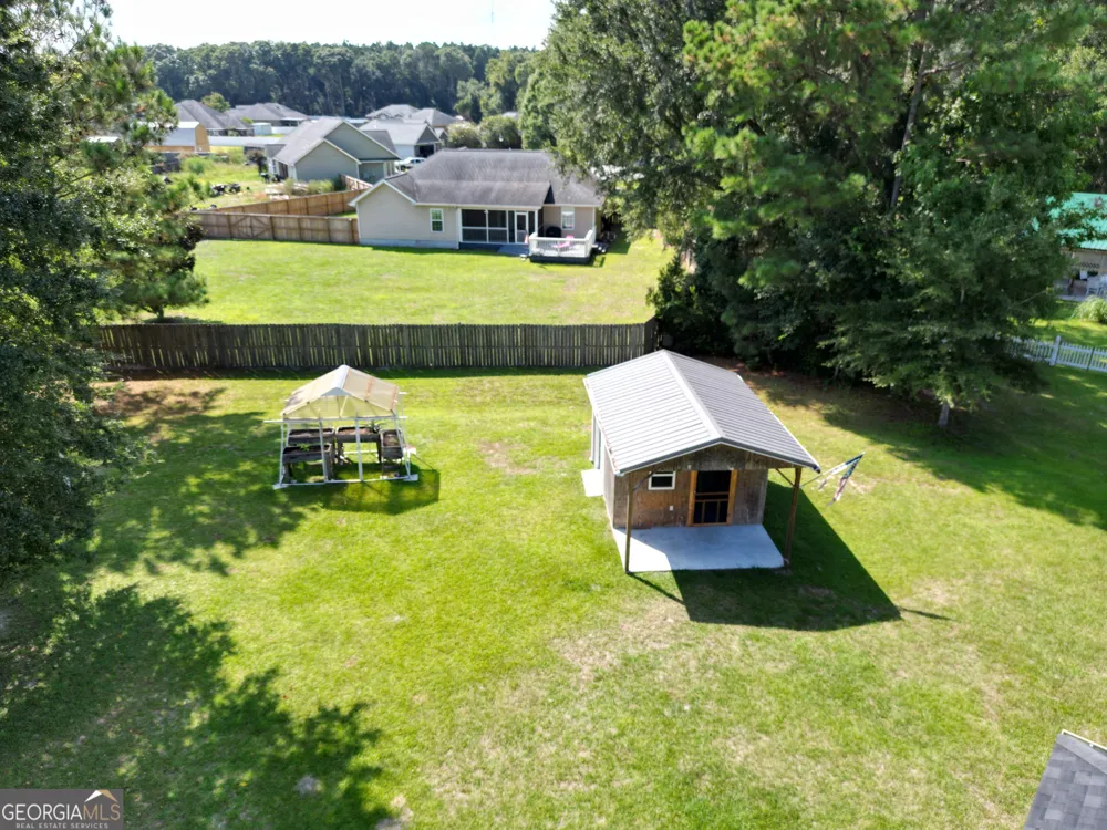 3453 NE John Wells RD Hinesville, GA 31313