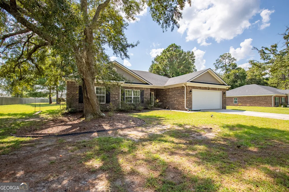 3453 NE John Wells RD Hinesville, GA 31313