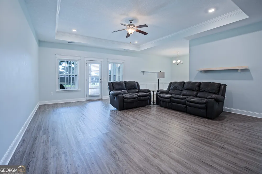3453 NE John Wells RD Hinesville, GA 31313