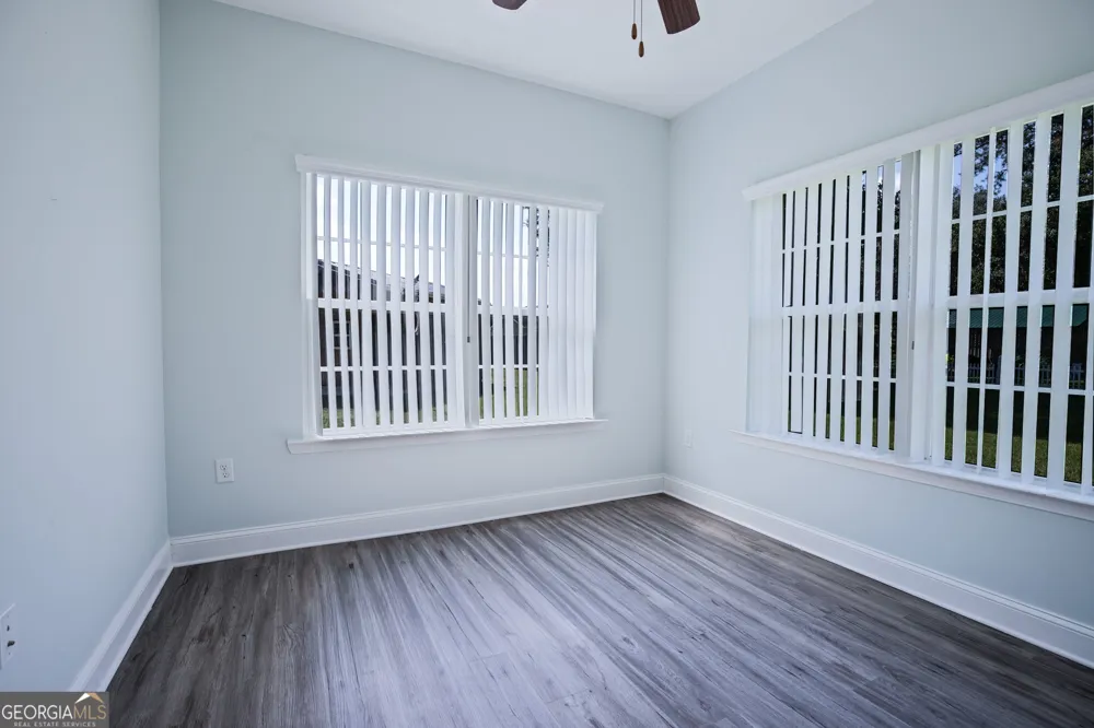 3453 NE John Wells RD Hinesville, GA 31313