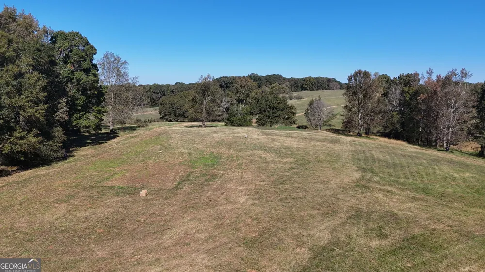 25 Beckett WAY Commerce, GA 30529