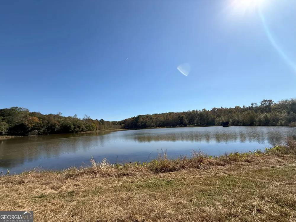 25 Beckett WAY Commerce, GA 30529