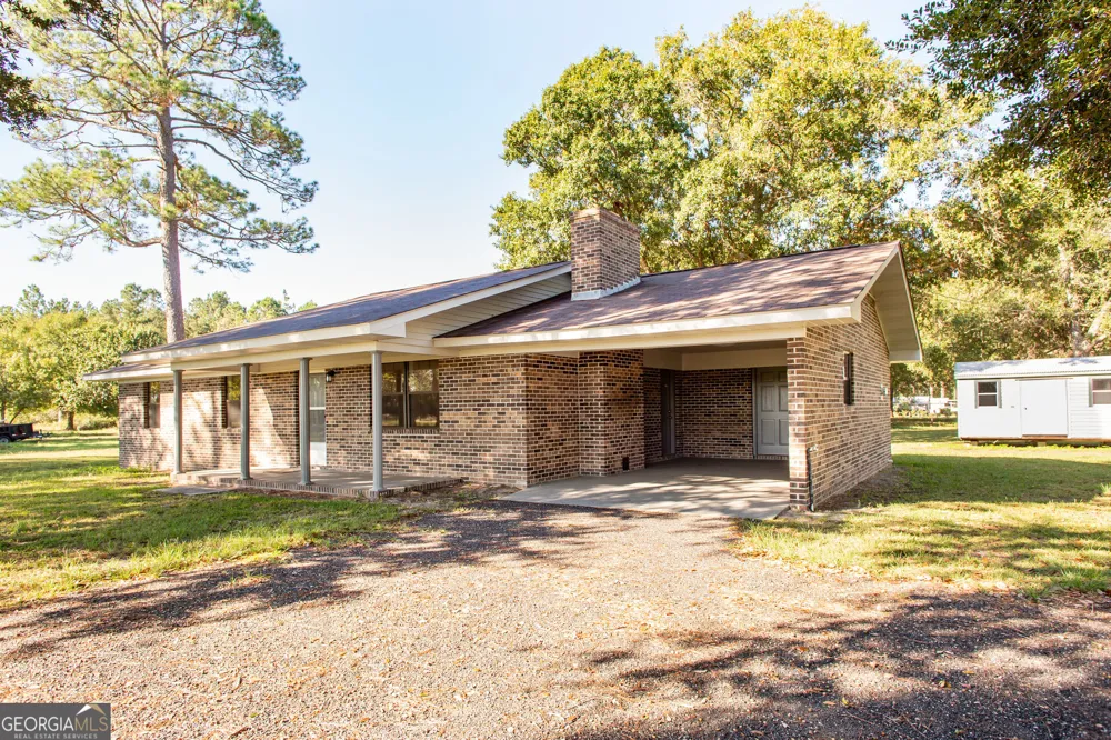 6731 Youmans Chapel RD Blackshear, GA 31516