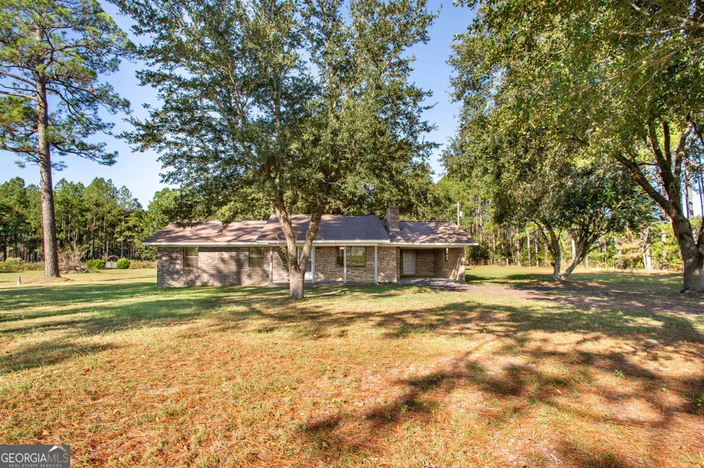 6731 Youmans Chapel RD Blackshear, GA 31516