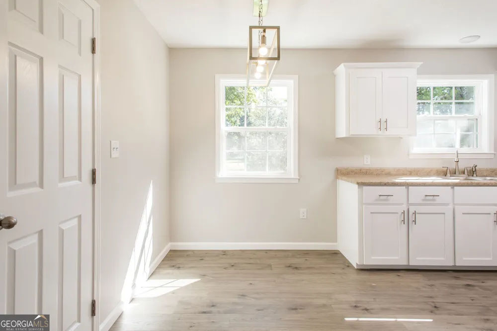 2350 Edgewood ST Waycross, GA 31501