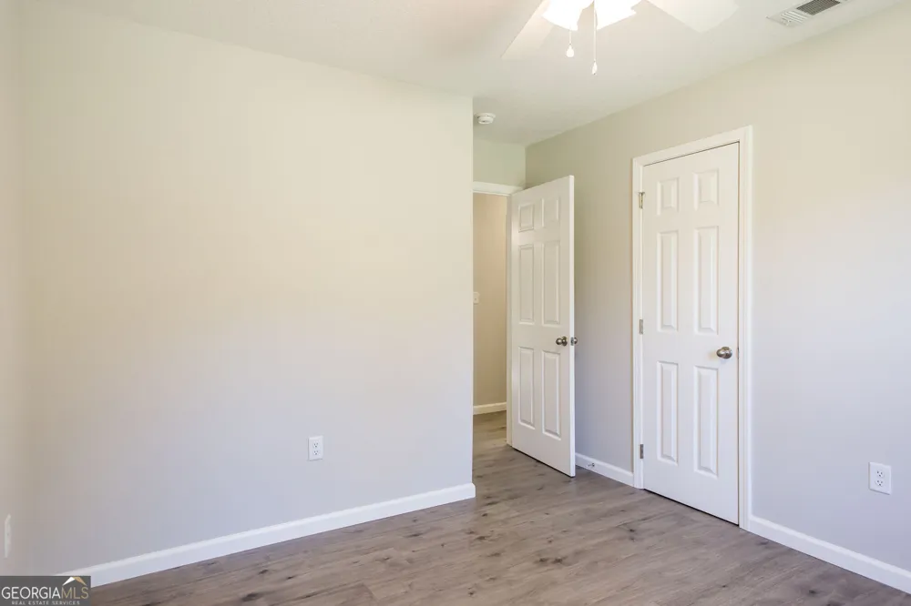 2350 Edgewood ST Waycross, GA 31501
